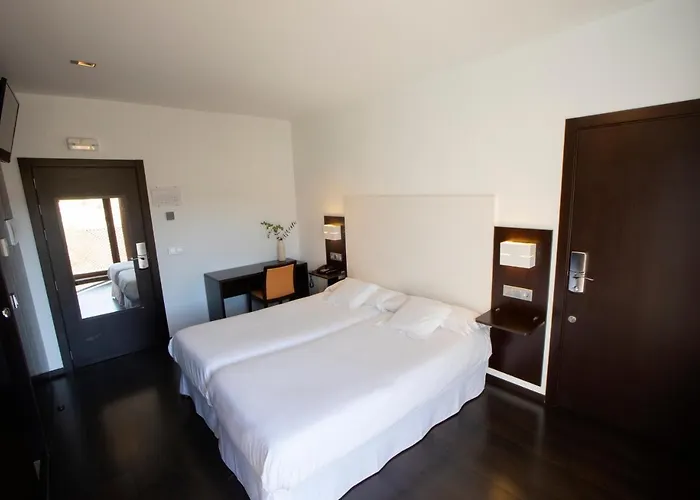 Hotel Rural Las Monteras Villanueva del Rey  photo