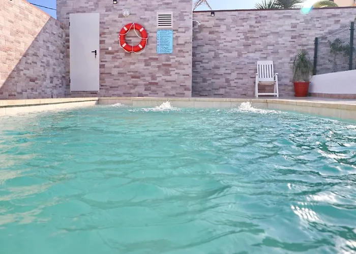 El Campo Del Choza Villa Hozanejos foto