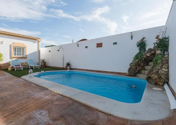 fotos do Stunning Home In San Jose Del Valle La Barca de la Florida