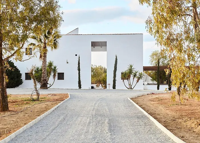 Finca Las Calmas Boutique Hotel & Retreats Moraleda De Zafayona photo
