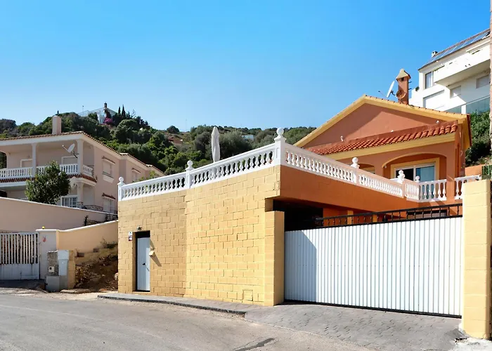 صورة فيلا Agradable Casa Con Piscina الجيسايرس
