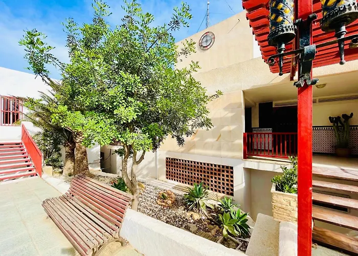 fotos do Seafront Apartment In La Garrofa Near The Beach