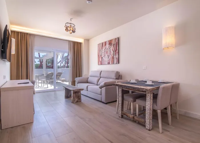 Gelves Aljarafe Suites By Qhotels תמונה