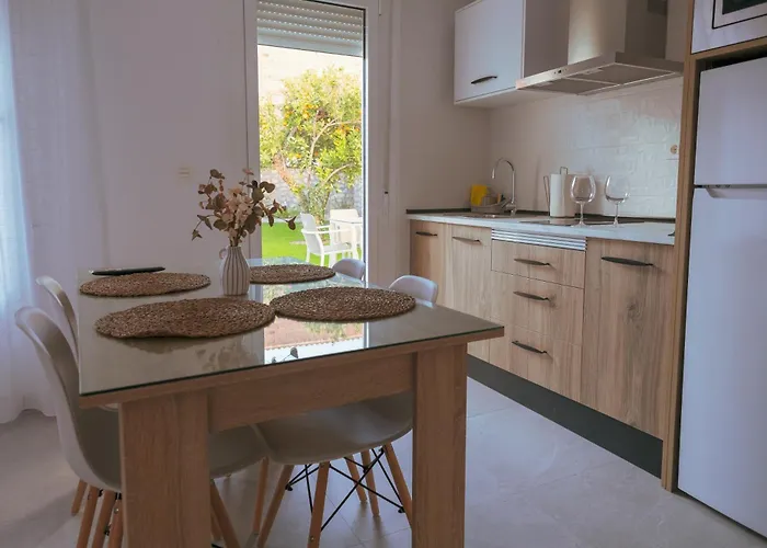 Alojamientos Citrus El Valle Restábal foto