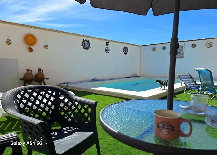 Photo de Appartement Casa Andaluza à Bollullos de la Mitación