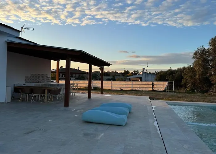 Casa Alboroto Villa La Puebla del Rio photo