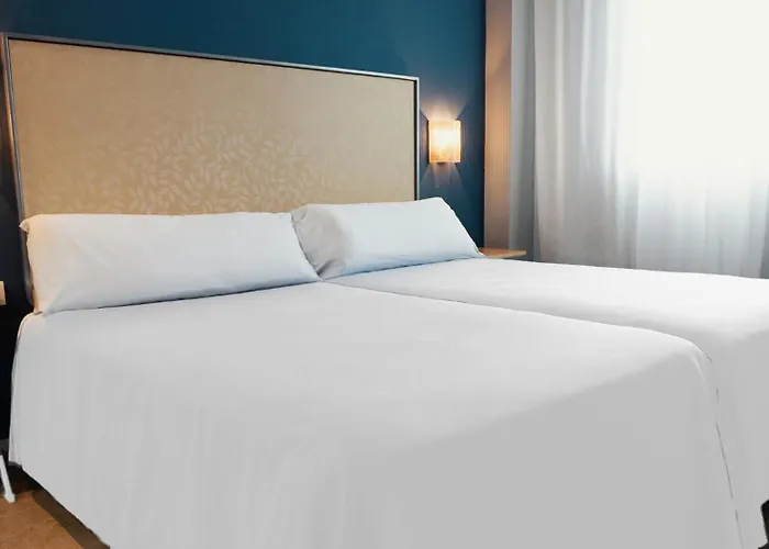 Apartamentos Vertice Sevilla Aljarafe ボルムホスの写真