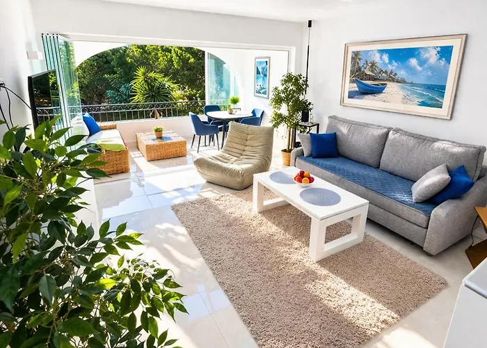 Stylish Apartment In Las Lagunas La Cala De Mijas foto