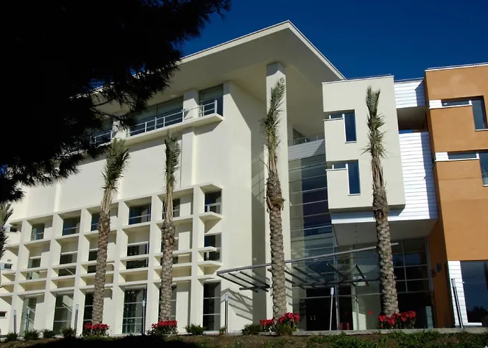 Hotel Salobrena Suites képek