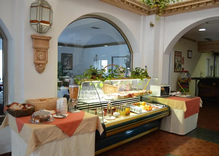 Hotel Poniente Moraleda De Zafayona photo